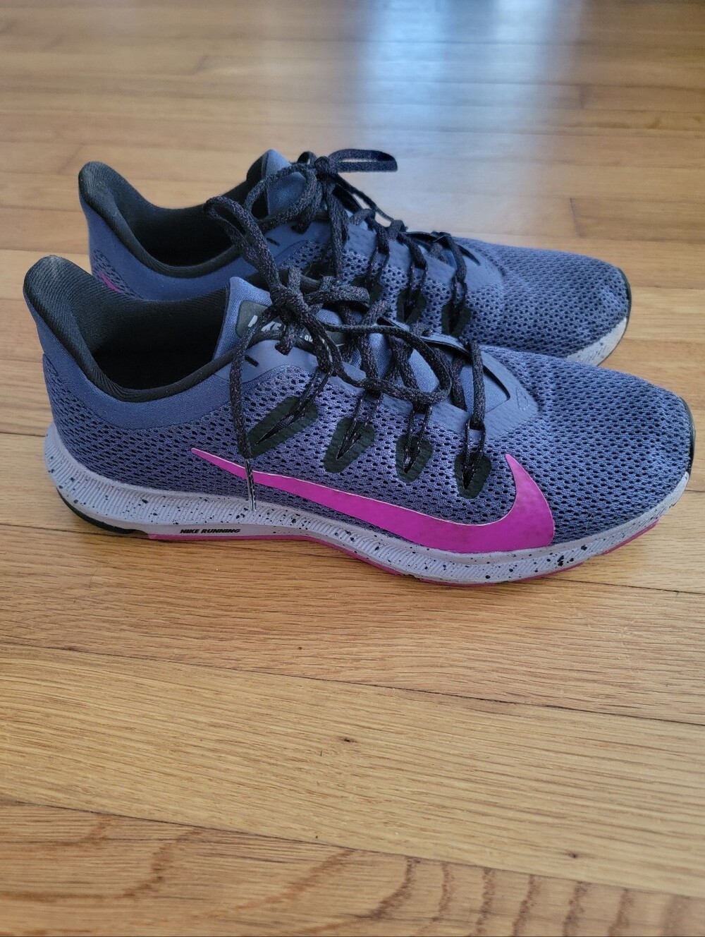 Nike Quest blue running shoes
